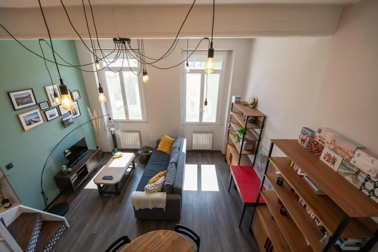 Le Cirrus - Superbe 4 Pers Suspendu A La Colline Apartment Caluire-et-Cuire